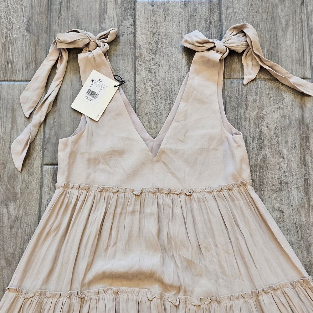 Love Bonito Dress Womens XS US 2 Tiered Maxi Bow Ribbon V Neck Nude Cream NEW - Picture 6 of 10
